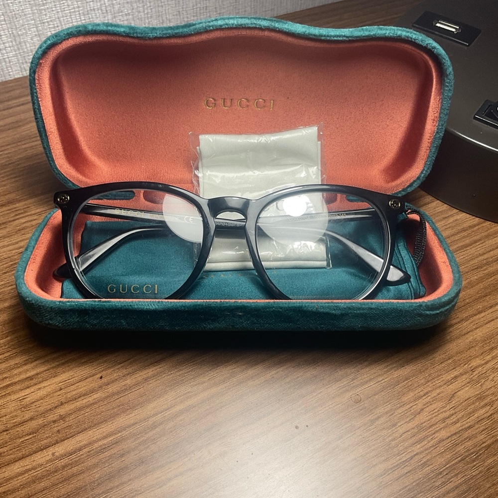 53mm Gucci glasses/frames